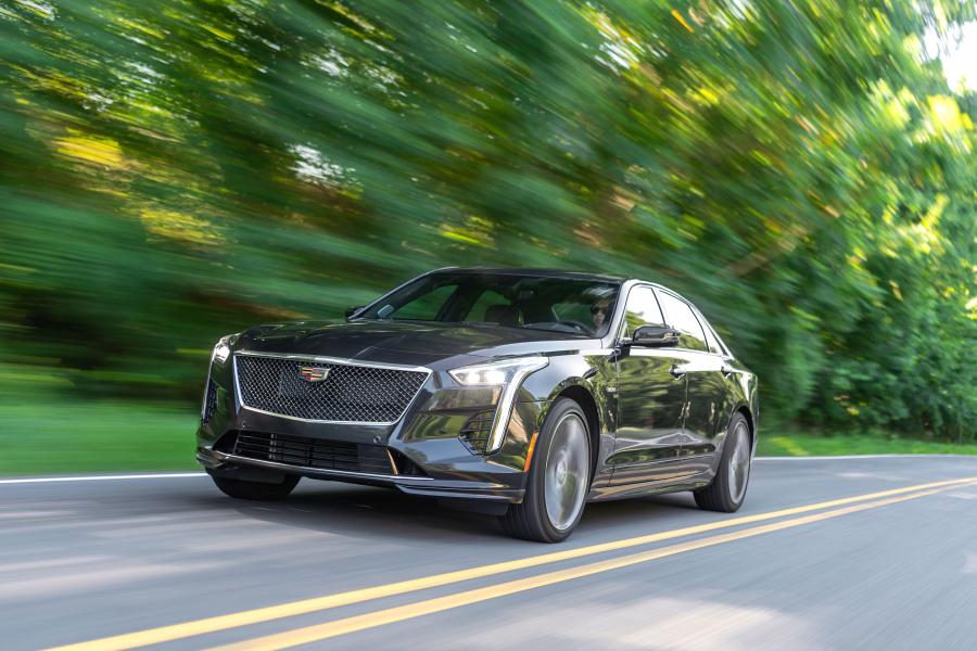  Cadillac CT6-V 2019 года  (фото 9 из 17)